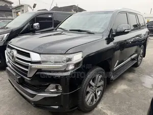 Toyota Land Cruiser 4.0 V6 GXR 2019 Black