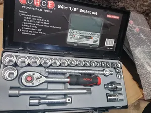 24pcs 1⁄2" Metrics Socket Set