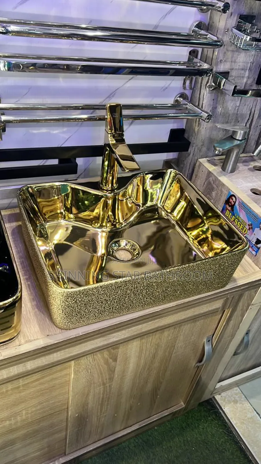 Cabinet Basin