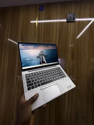 Laptop HP EliteBook 830 G7 16GB Intel Core I7 SSD 512GB