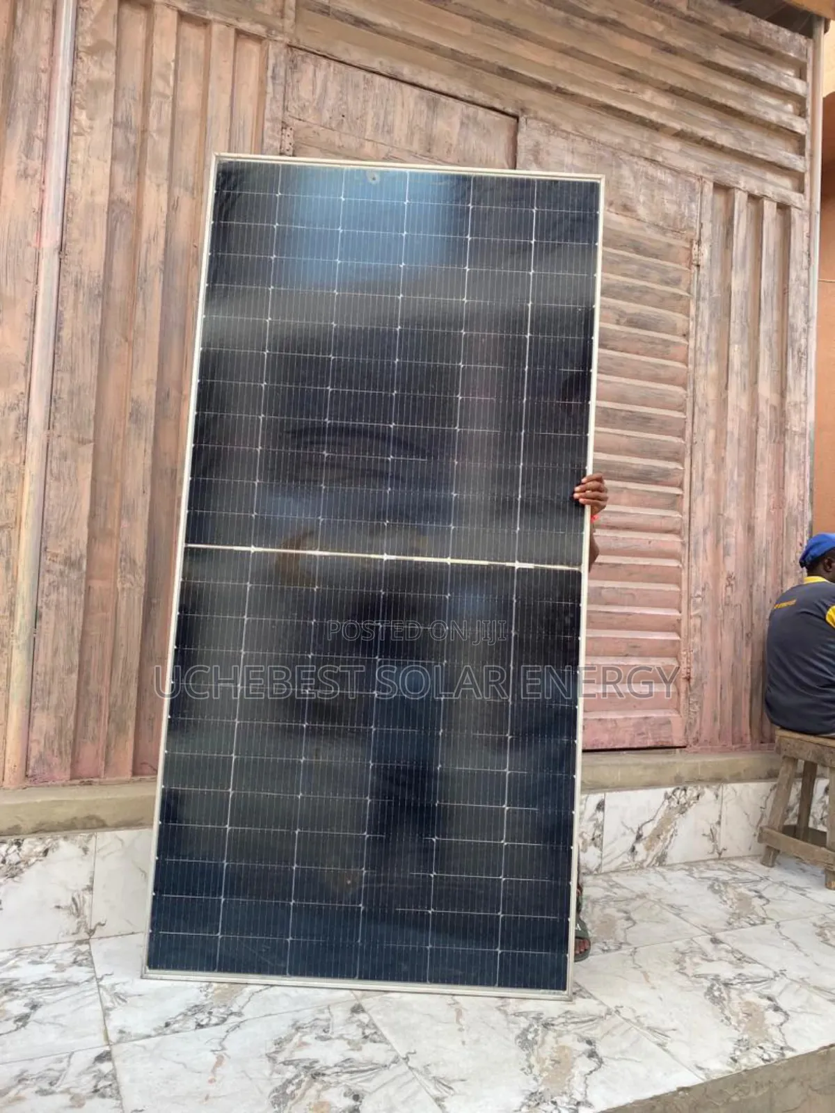 650w 144cell Jinco Mono Panel