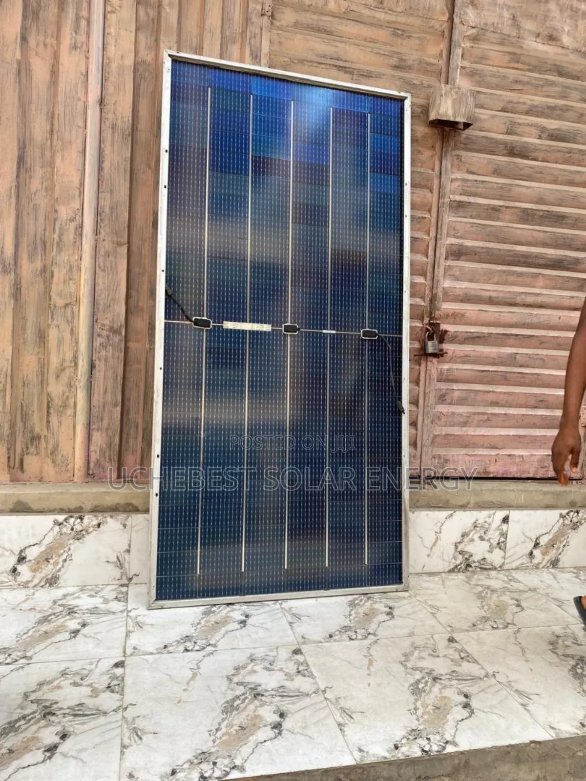 650w 144cell Jinco Mono Panel