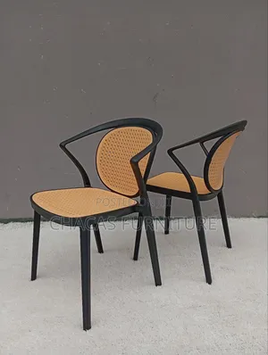 Modern Dining Chairs - Rattan Style Plastic Armchairs for Kitchen