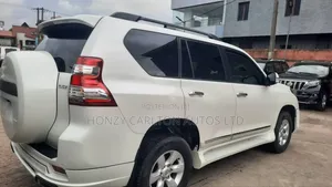 Toyota Land Cruiser Prado 4.0 Petrol GX-L 2016 White