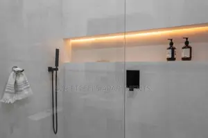 Ezrahaus – Luxury 2-Bed Maisonette