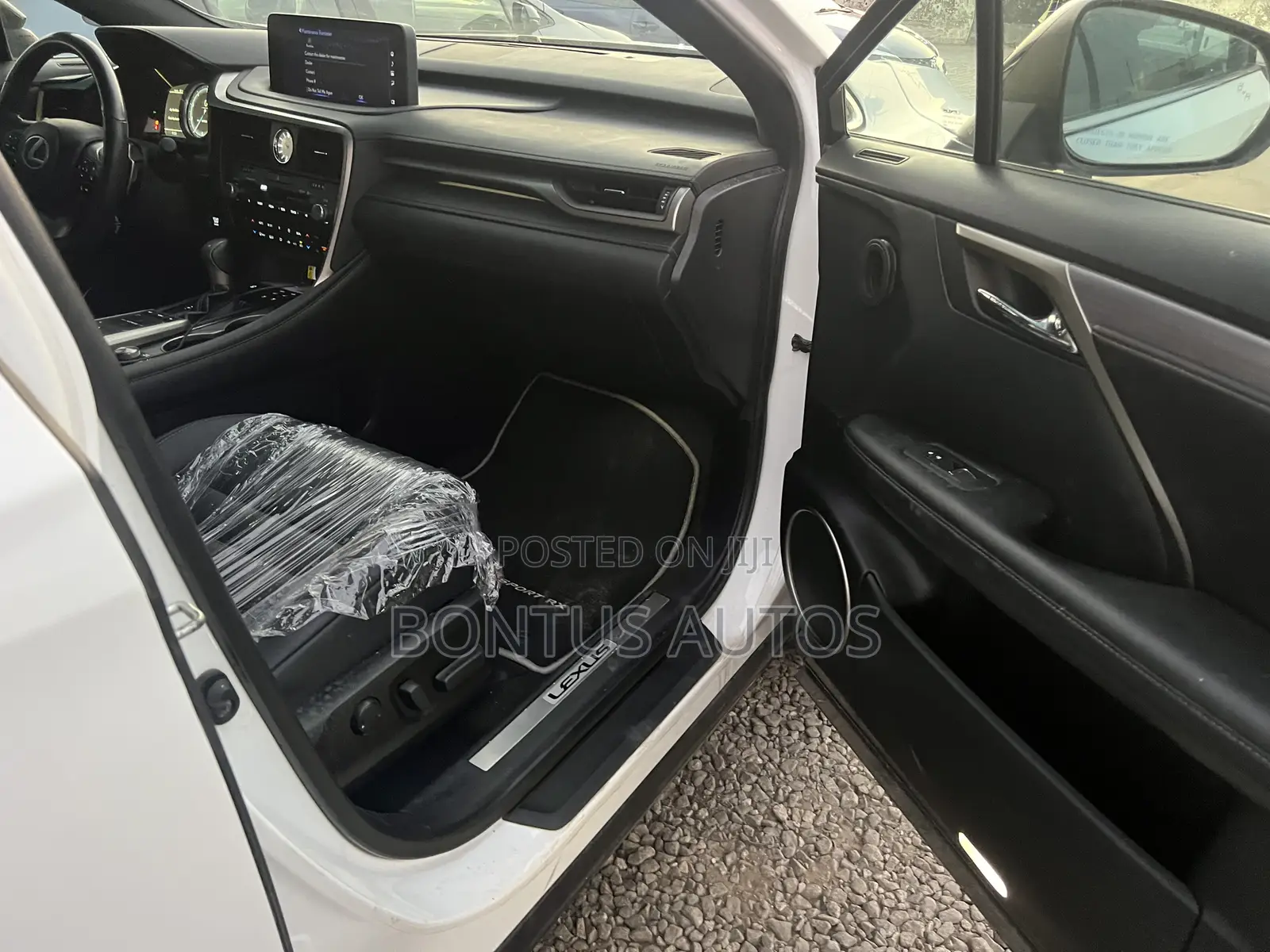 Lexus RX 350 2021 White