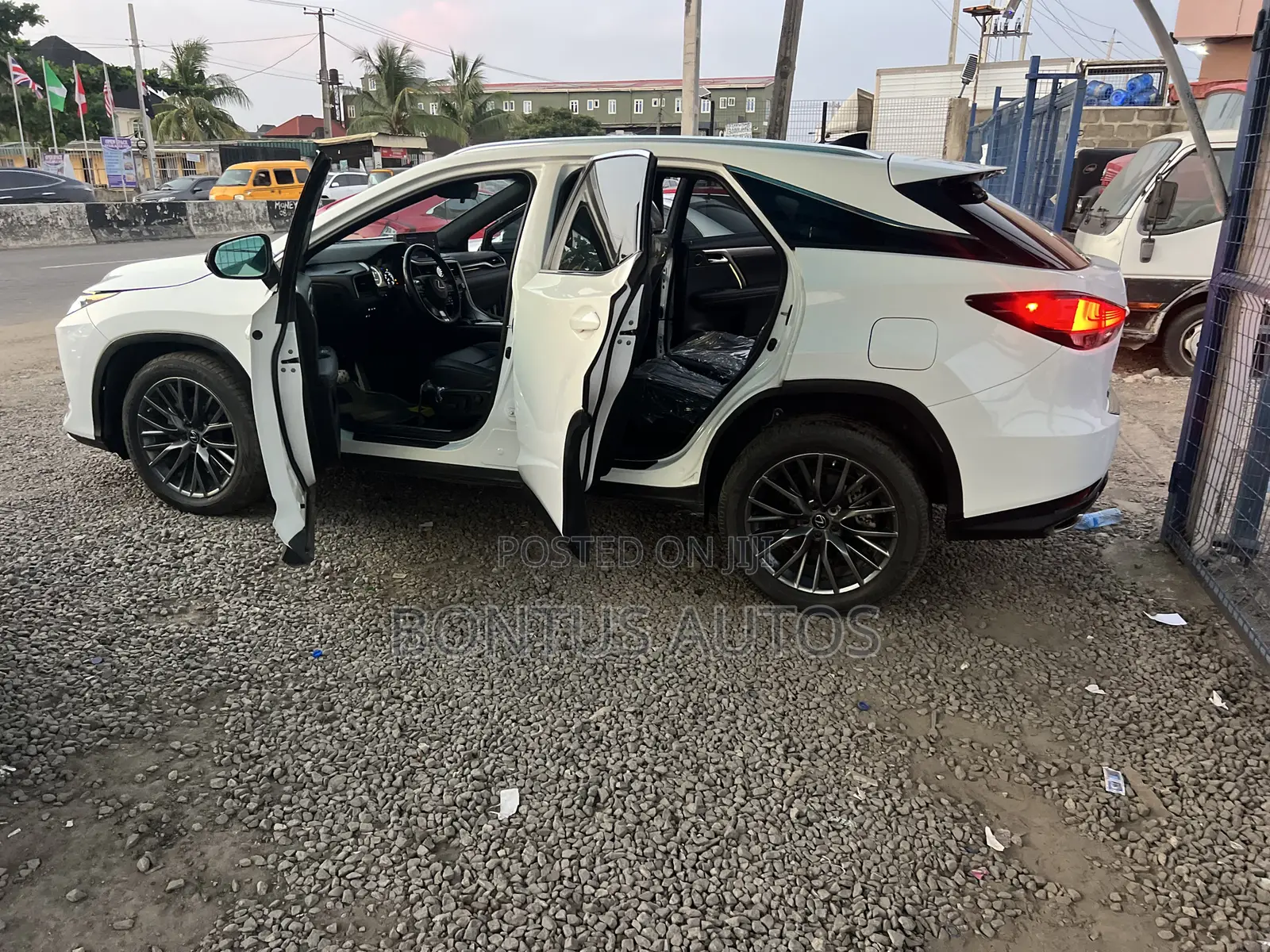 Lexus RX 350 2021 White