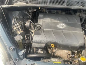 Toyota Sienna 2008 Blue