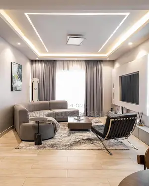 Grey Manor Classy 2 Bedroom Smart Apartment