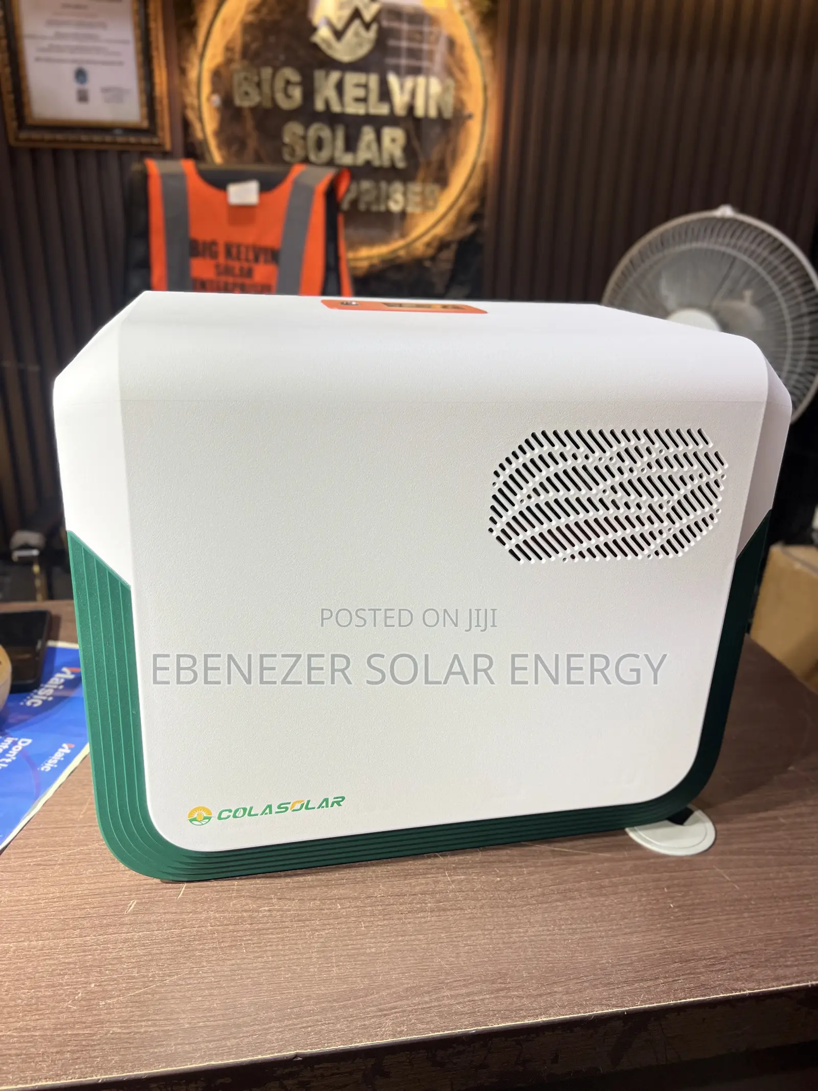 3.6kwh Cola Solar Generator