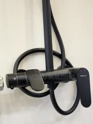 England Standard Black Shower Mixer
