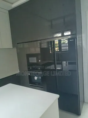 5bdrm Duplex in Ikeja for rent