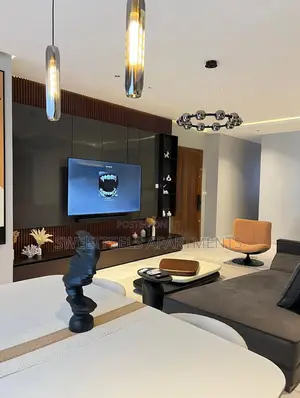Luxurious Two Bedroom High Rise Apartment