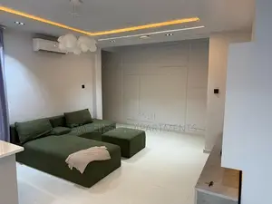 Smart, Minimalist 1 Bedroom Apartment