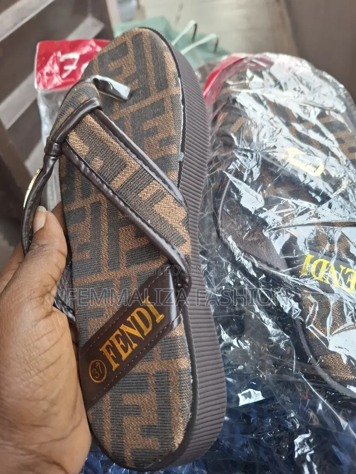 Knockabout Designs Ladies Slippers