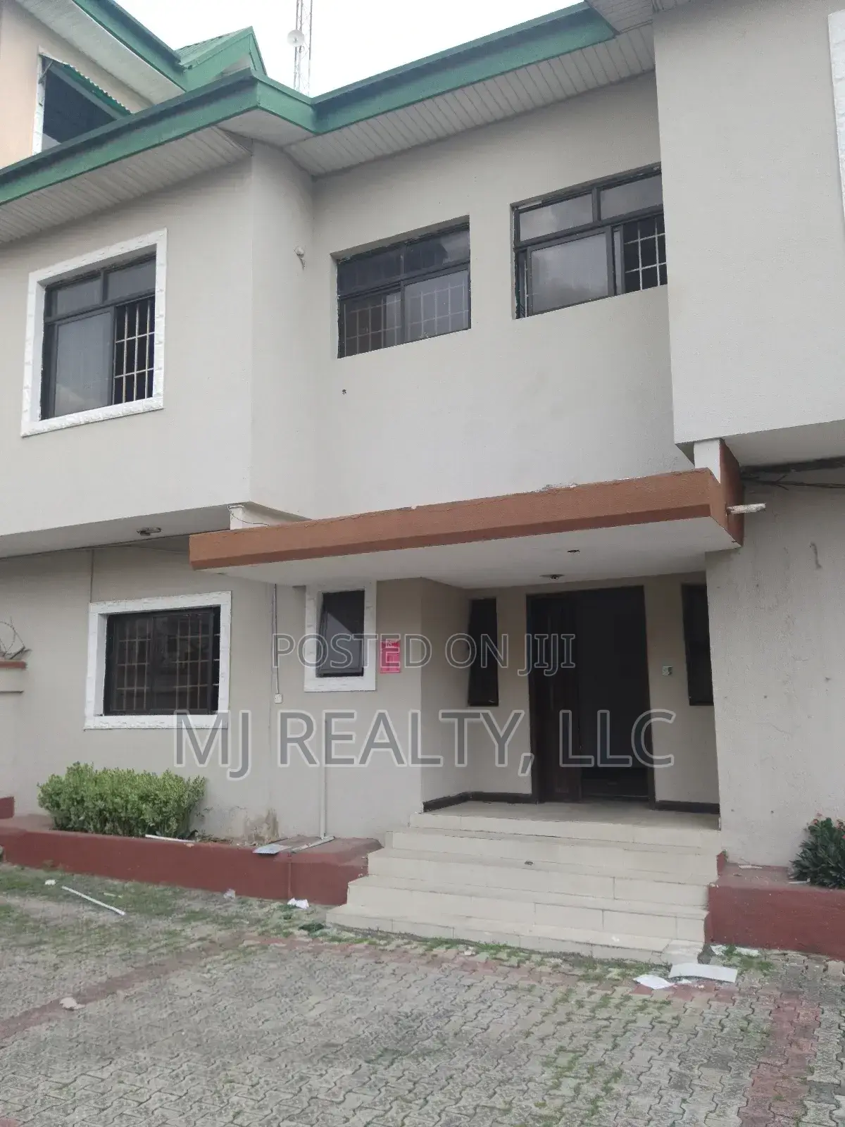 6bdrm Duplex in Ikeja GRA for rent