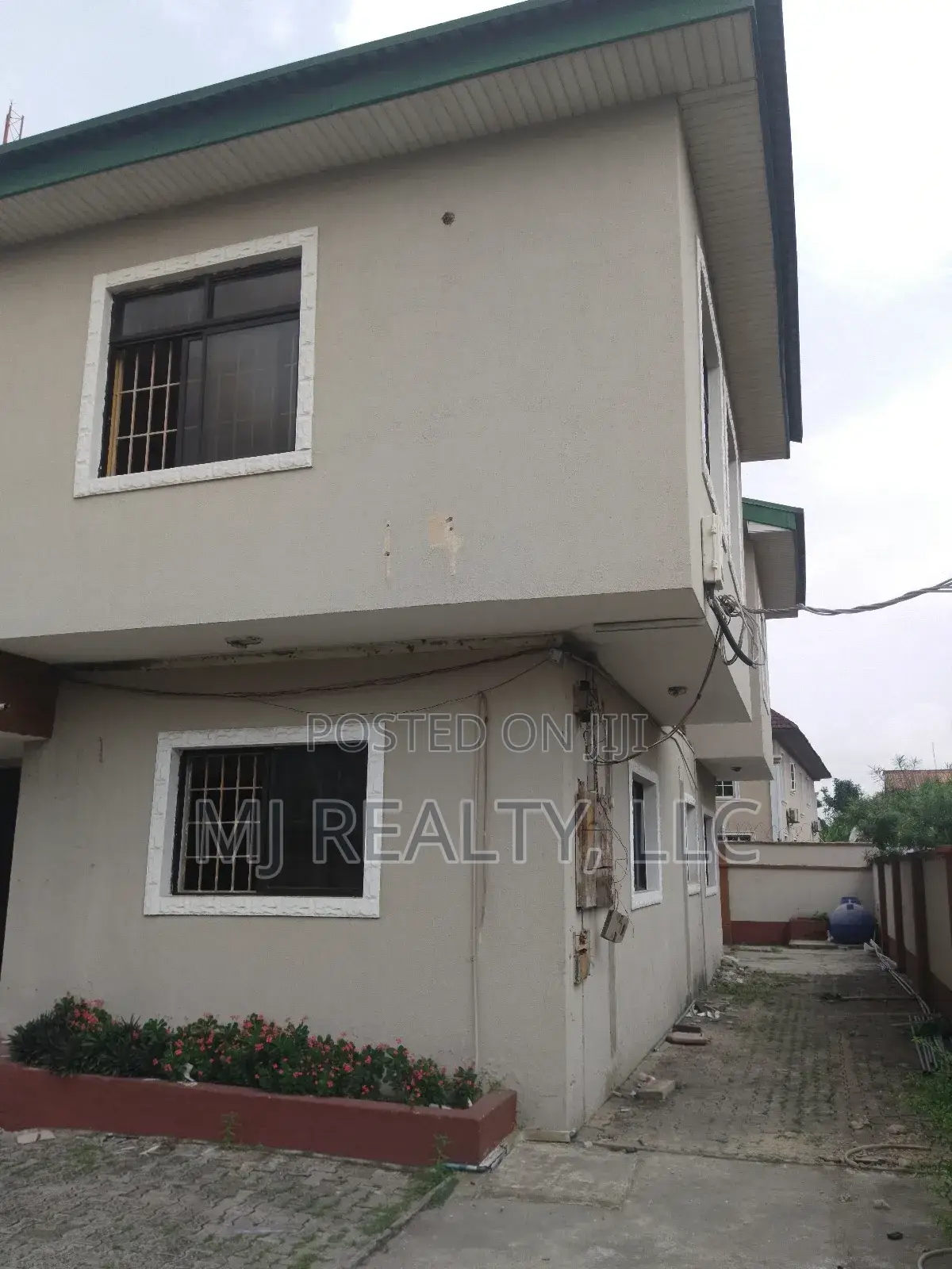 6bdrm Duplex in Ikeja GRA for rent