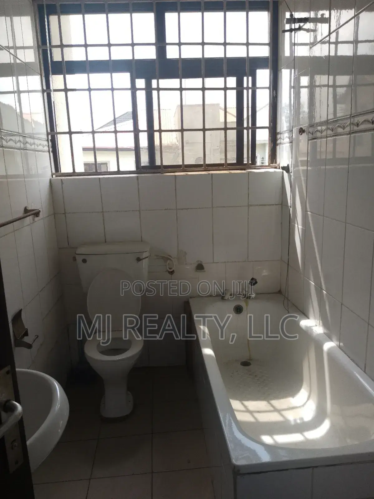 6bdrm Duplex in Ikeja GRA for rent