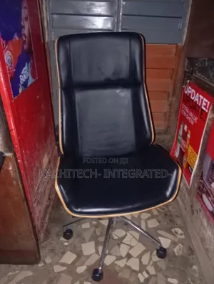 Executive Office Chair