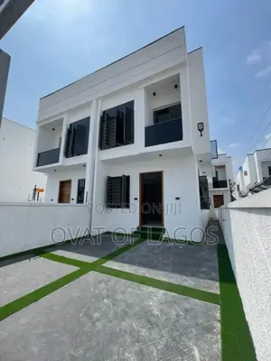 3bdrm Duplex in Ikota Lekki for sale