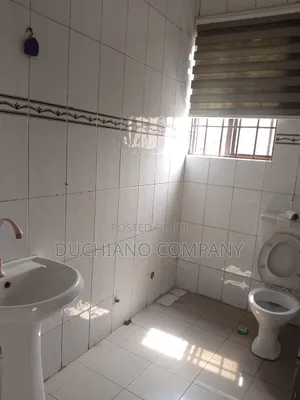 8bdrm Duplex in Ikeja GRA for rent