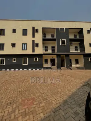 3bdrm Block of Flats in Durumi for sale