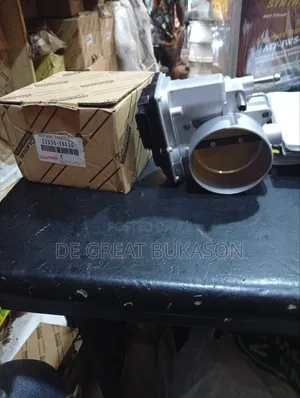 Throttle Body /Injector Mouth Toyota Engine 3ur