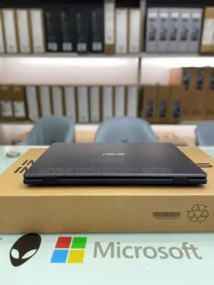 New Laptop Asus 4GB Intel Celeron eMMC 640GB