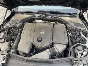 Mercedes-Benz C300 2022 Black