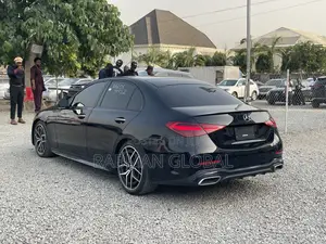 Mercedes-Benz C300 2022 Black
