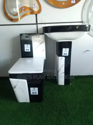 Black And White Marble Color Wc