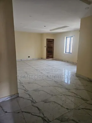 3bdrm Apartment in Main Gusape, Guzape District for rent