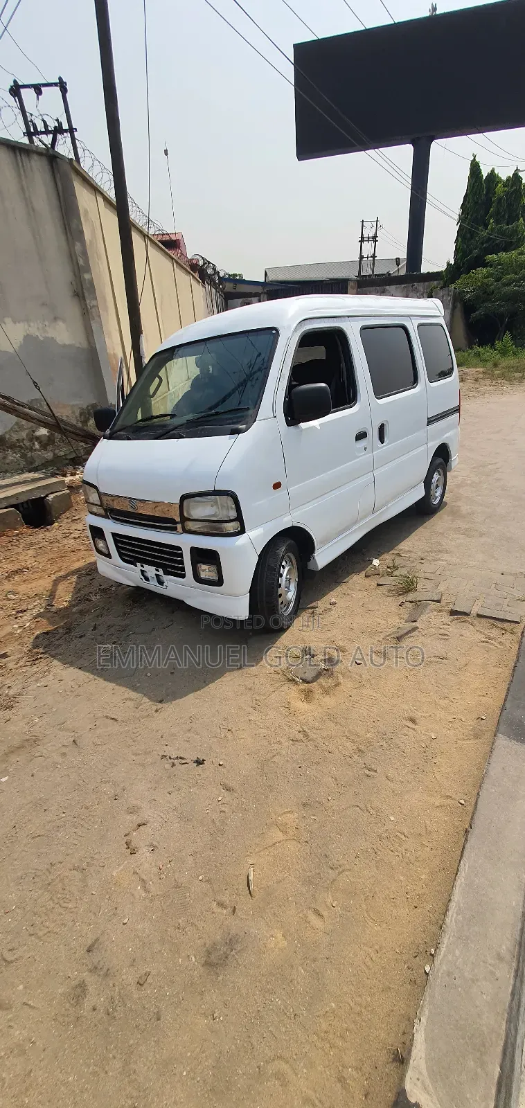 Suzuki APV Minibus 2010 White