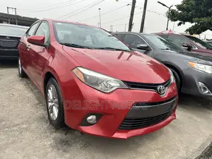 Toyota Corolla LE 4dr Sedan (1.8L 4cyl CVT) 2015 Red