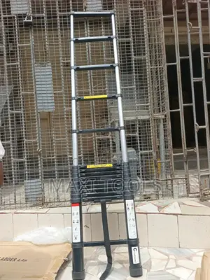 4.4m Aluminum Telescopic Extension Ladder.