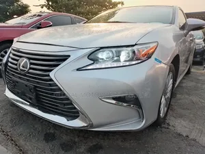 Lexus ES 350 FWD 2015 Silver