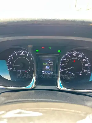 Toyota Avalon XLE Sedar FWD (3.5L 6cyl 6A) 2013 Silver