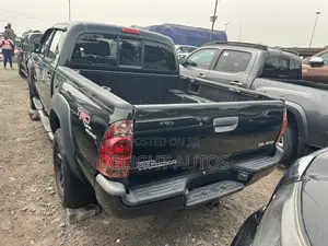 Toyota Tacoma 4x4 Access Cab 2008 Black
