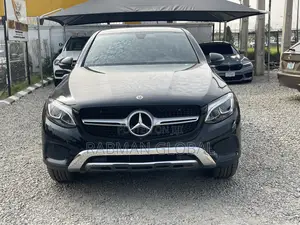 Mercedes-Benz GLC-Class 2019 Black