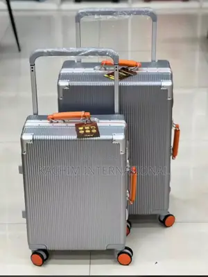 2set of High Quality Luxurious Luggage Bad
