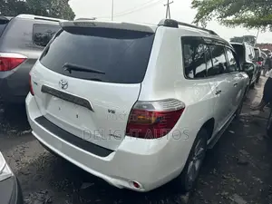 Toyota Highlander Limited 2008 White