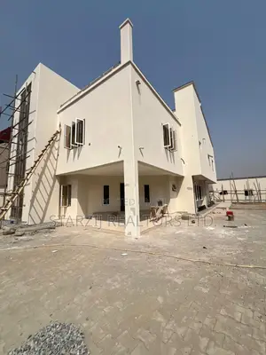 5bdrm Duplex in Wuye for sale