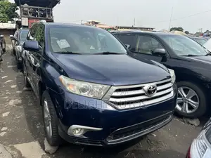 Toyota Highlander Limited 2012 Blue