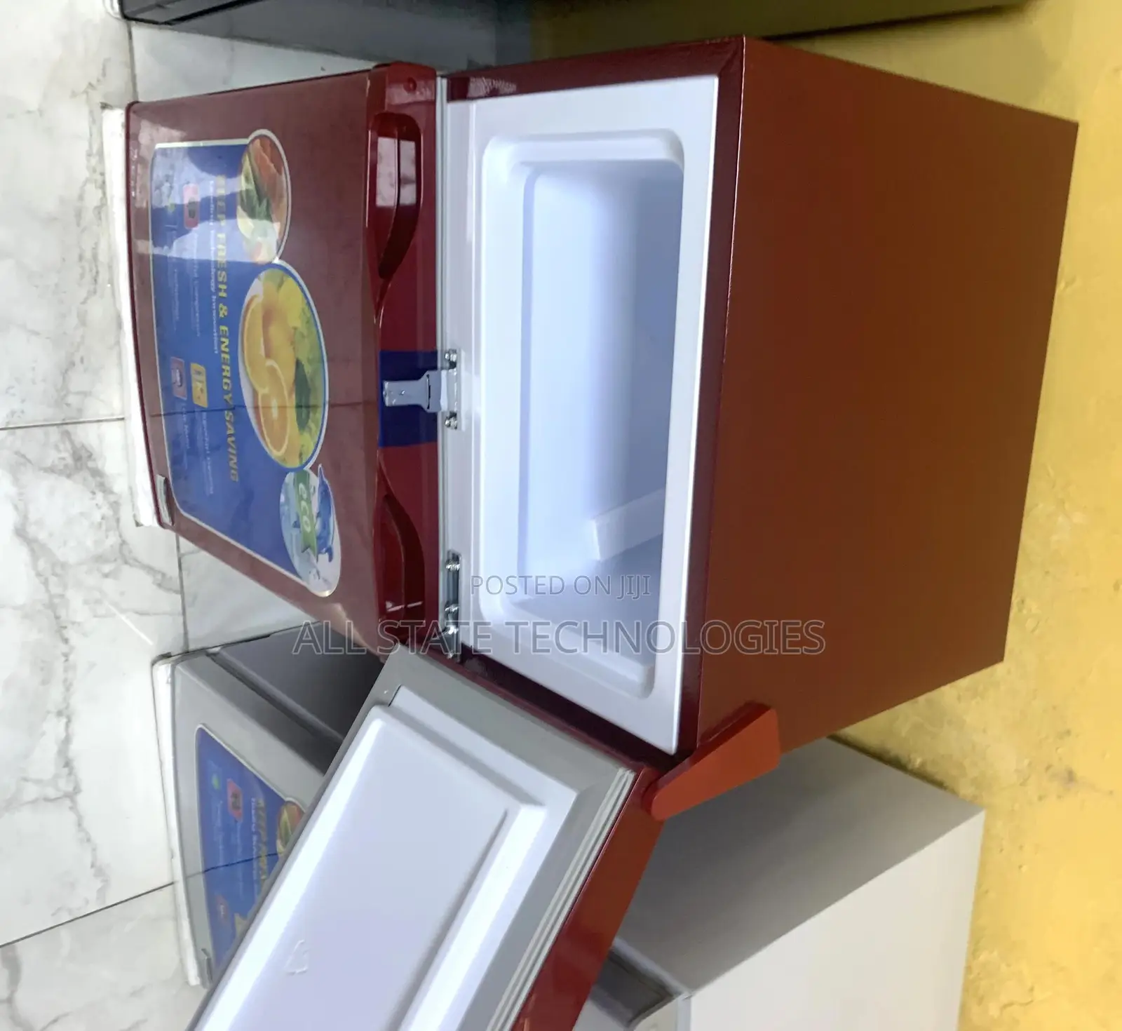 Polystar 90l Refrigerator With Upper Freezer