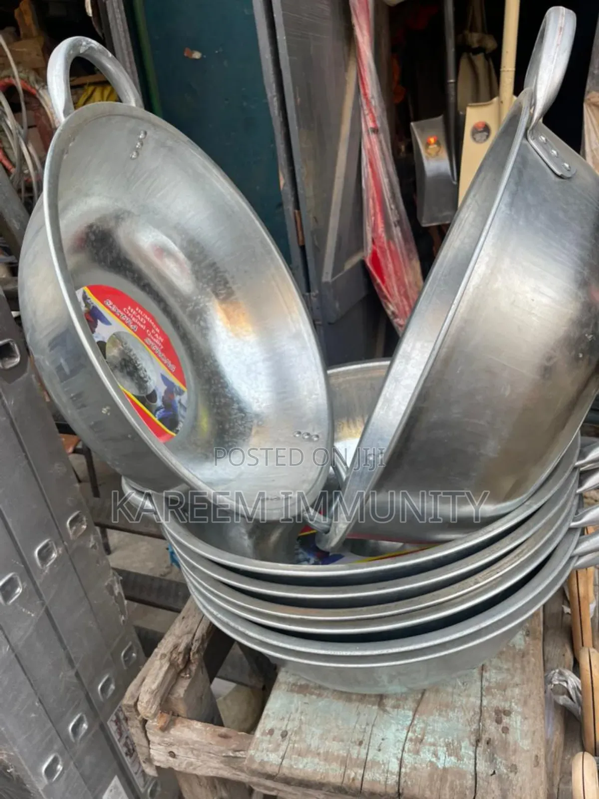 Strong Head Pan