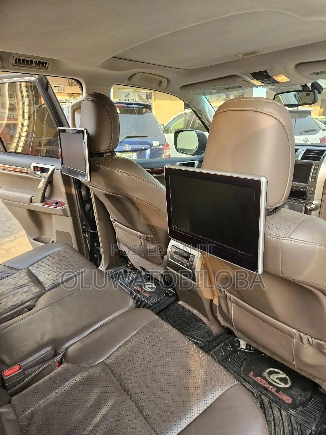 Lexus GX 460 2011 Brown