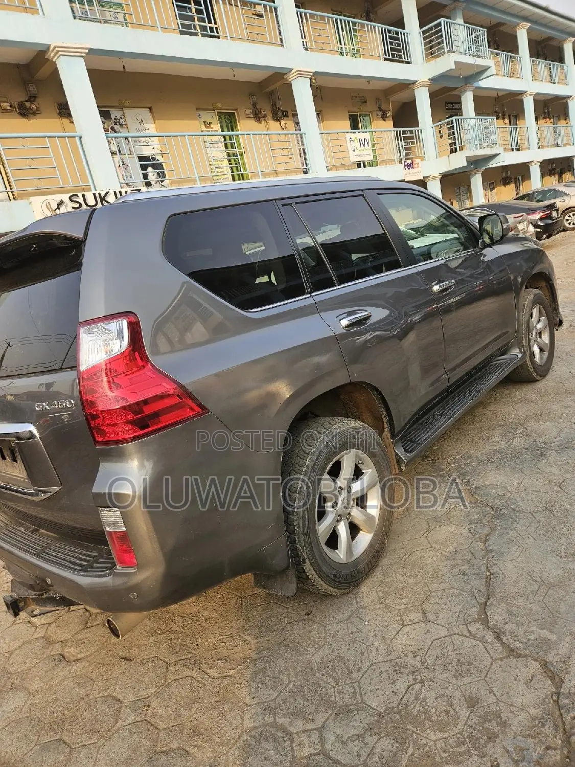 Lexus GX 460 2011 Brown