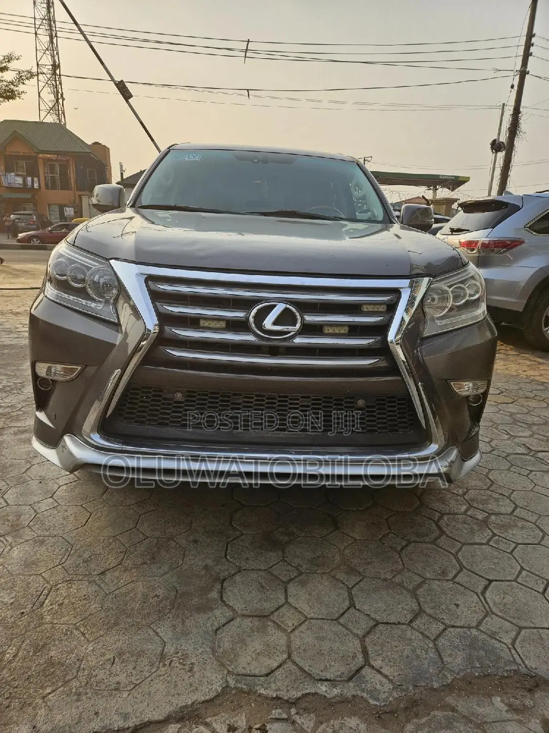 Lexus GX 460 2011 Brown