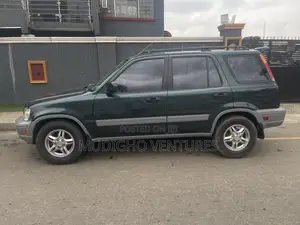 Honda CR-V 1999 Green
