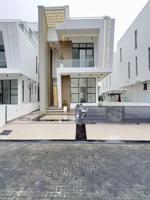 5bdrm Duplex in Osapa london for sale